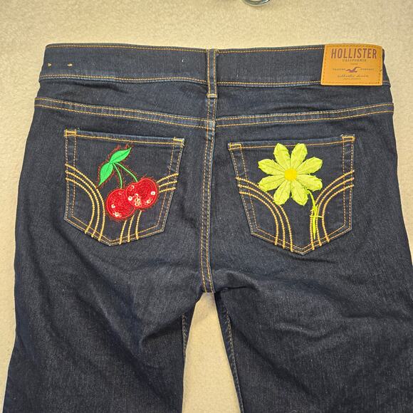 Custom Hollister Patchwork Flare Jeans Juniors 7R (28x32) Dark Y2K Patched - Picture 9 of 16